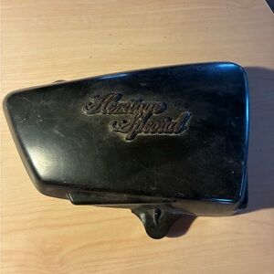 Yamaha xs650 Heritage Special Black right side cover with emblem